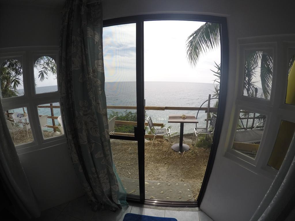 La Bella Beach House Boljoon Esterno foto
